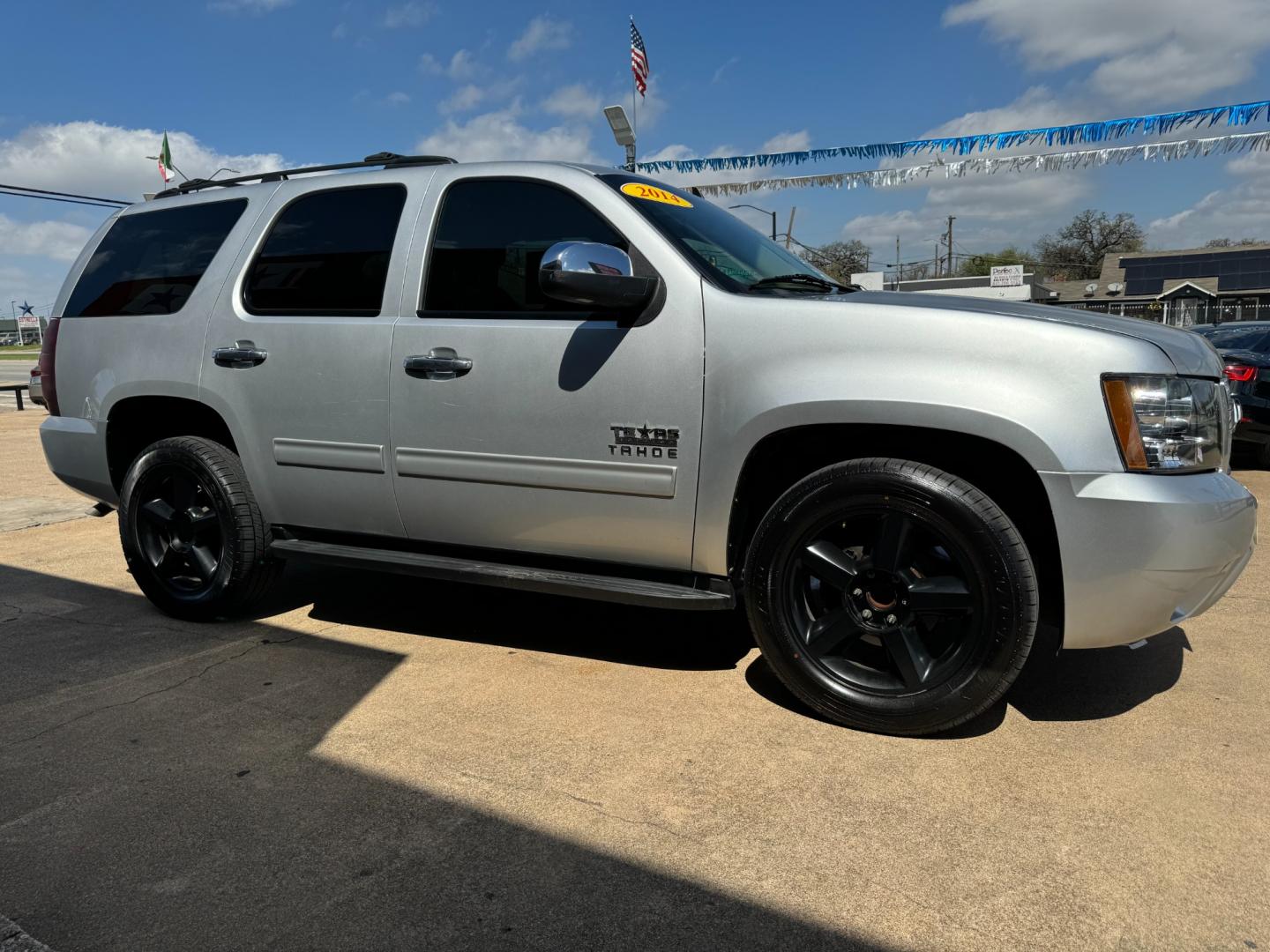 2014 SILVER CHEVROLET TAHOE (1GNSCAE05ER) , located at 5900 E. Lancaster Ave., Fort Worth, TX, 76112, (817) 457-5456, 0.000000, 0.000000 - Photo#2